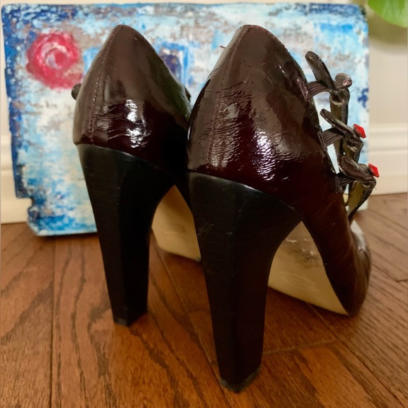 HALE BOB Straps Textured Patent Leather heels in Oxblood Wine Red Sz. 8M Worn 1x - Picture 10 of 16